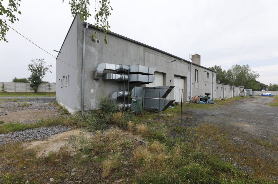 Main Building – photo 9