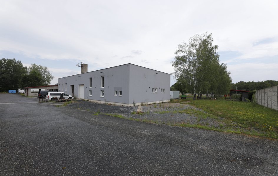 Main Building – photo 15